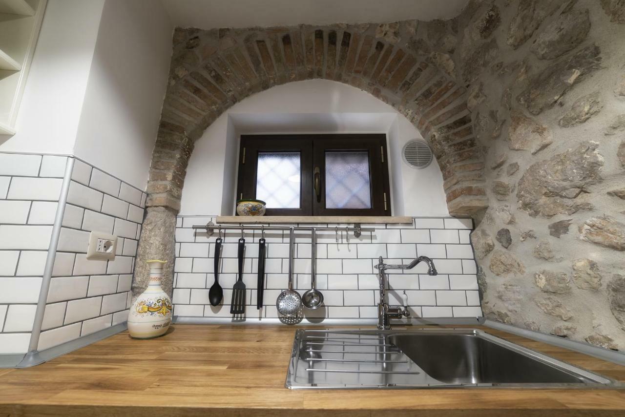 La Dimora Di Ares Vila Formia Exterior foto
